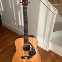 Chitarra acustica Yamaha