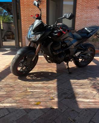 Kawasaki Z750R