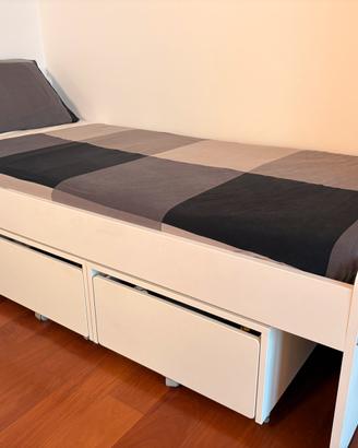 Letto colore bianco