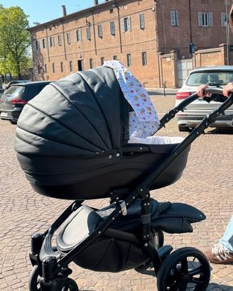 Passeggino 2 in 1 navicella + passeggino grigio