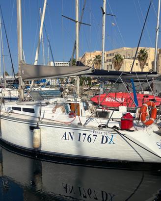 Barca a vela Beneteau First 35
