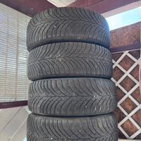 Gomme e cerchi in ferro wolsvagen