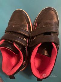 Scarpe ginnastica n.34