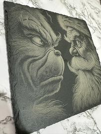 Quadro/piatto ardesia grinch vs babbo natale