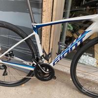 Bici da corsa Giant defy