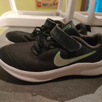 Scarpe Nike unisex nr.31.5