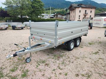 Carrello rimorchio auto sovrasponde in reti di acc