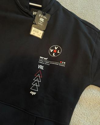 Felpa nera VRL ( nuova )