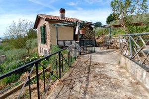 RUSTICO A OLEVANO ROMANO