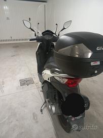 Scooter Sym SymphonySR