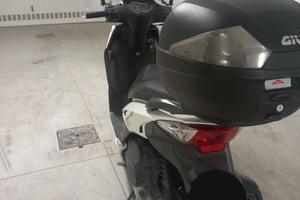 Scooter Sym SymphonySR