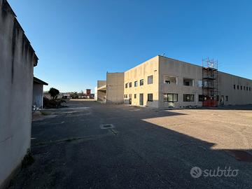 Capannone industriale a Terralba