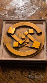 medaglia artista Gio Pomodoro