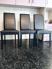 Set 3 sedie in simil pelle nera imbottite 