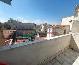 Bilocale Zona Servitissima - Pressi Via de Caro