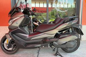 Voge Sfida SR4 400 km 4600