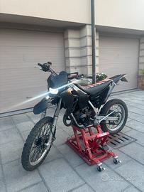 Hm 50 cre 2002