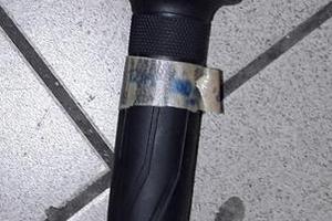 Manopola sx yamaha tdm 900 abs 06 usato