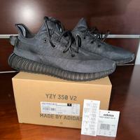Yeezy boost 350 V2 eur 43 1/3 - us 9 1/2