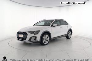 Audi A3 allstreet 2.0 tdi business 150cv s-tronic