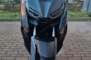 Yamaha X-MAX 300