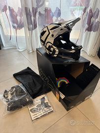 Casco  Mondraker MIPS Troy Lee Design Stage