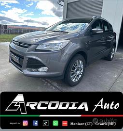 Ford Kuga 2.0 TDCI 140 CV 4WD Titanium