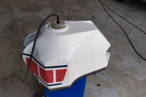  XT500 Yamaha serbatoio vetroresina  16lt