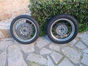 Coppia cerchi a raggi per bmw r850r r1100r 