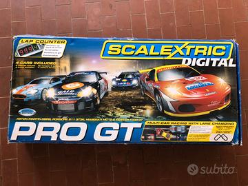 pista SCALEXTRIC digitale slot car C1242 1/32