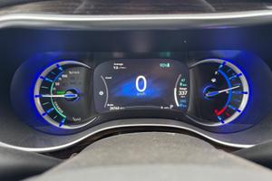 Chrysler Pacifica Limited plug in - 25.000 km 2023
