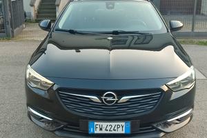 OPEL INSIGNIA 2019 EURO6D 1.6DIESEL AUTOMATICA GAR