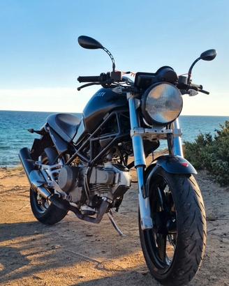 Ducati Monster 600 Dark - iscritta FMI 