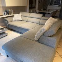 Divano angolare letto con movimento schienale