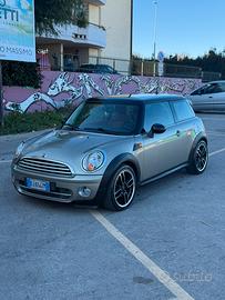 MINI COOPER D R56