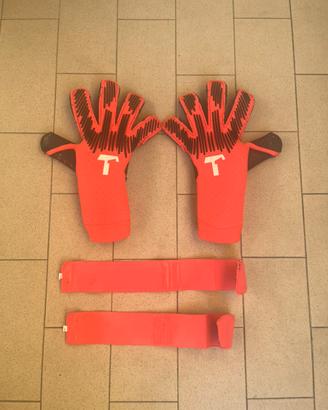 Guanti portiere calcio T1tan