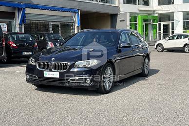BMW 520d xDrive Touring Luxury