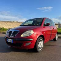 Lancia Ypsilon 1.2 16V Argento