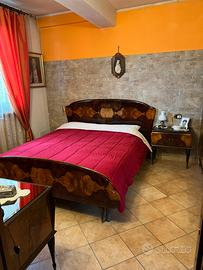 Camera da letto antica  anni 60 in radica