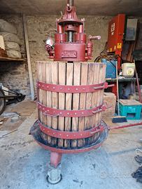 Torchio idraulico 80 cm con ruote F.lli MARCHISIO