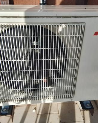 condizionator Mitsubishi 12000/9000
