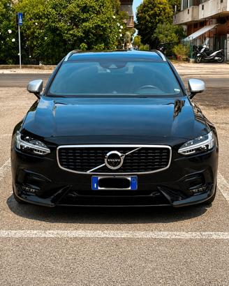 Volvo V90 D4 Rdesign