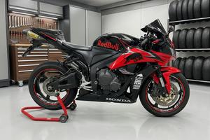 Honda cbr 600 rr