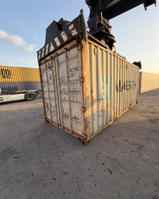 Vendita container marittimi