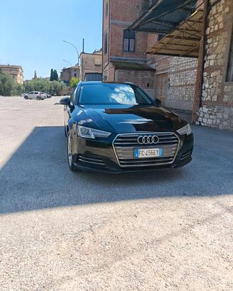 Audi A4. 2.0 TDI.150 CV anno 2016