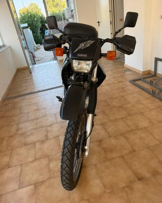 Yamaha XT 600 – 25.600 km – anno 2001