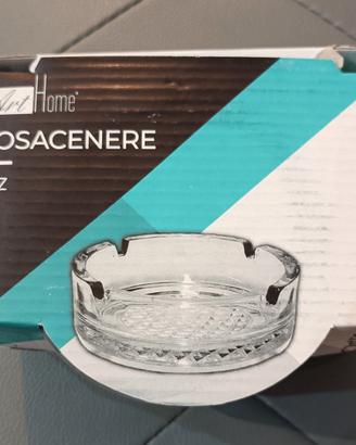 Coppia di posacenere in vetro nuovi