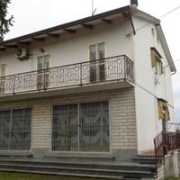 Immobile abitativo ( negozio può essere casa)