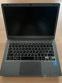 laptop Chuwi Herobook Air con Windows 11