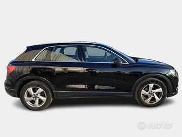 AUDI Q3 35 TDI S tronic Business Advanced